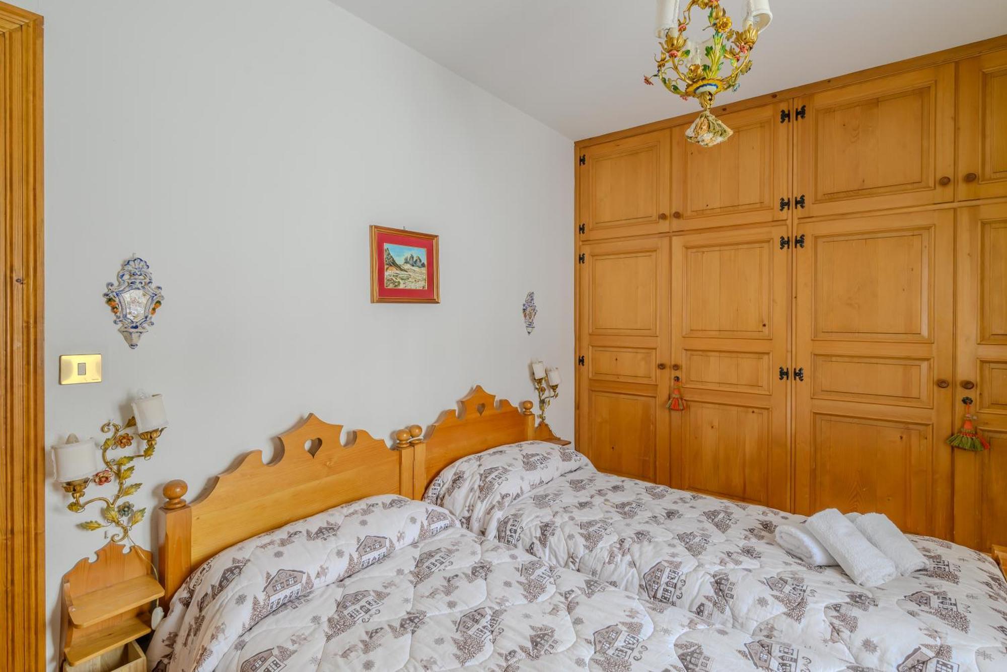 Ca' Dello Scoiattolo Apartment Cortina d'Ampezzo Exterior photo