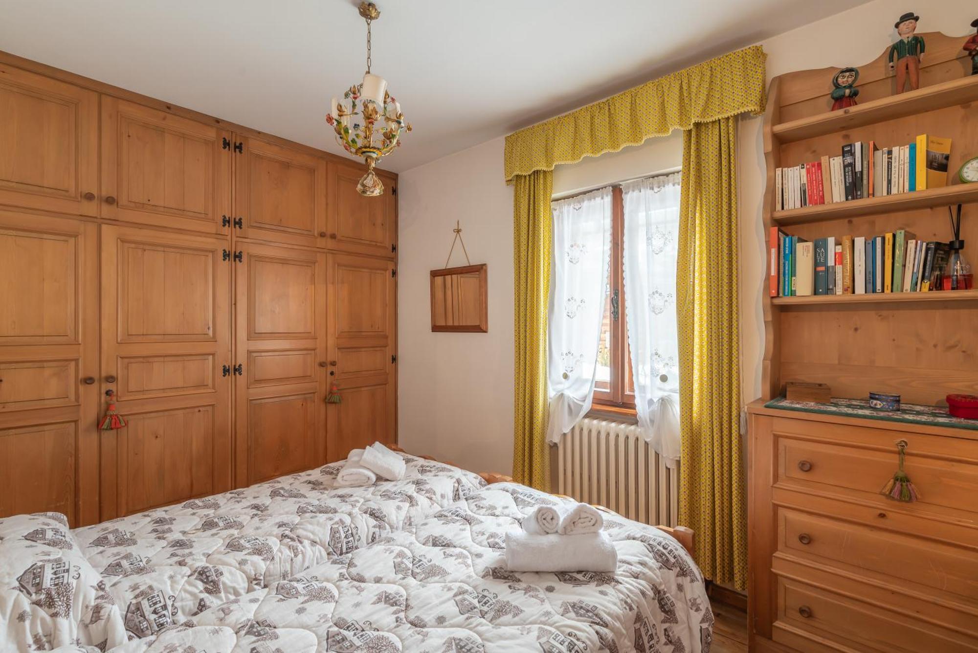 Ca' Dello Scoiattolo Apartment Cortina d'Ampezzo Exterior photo